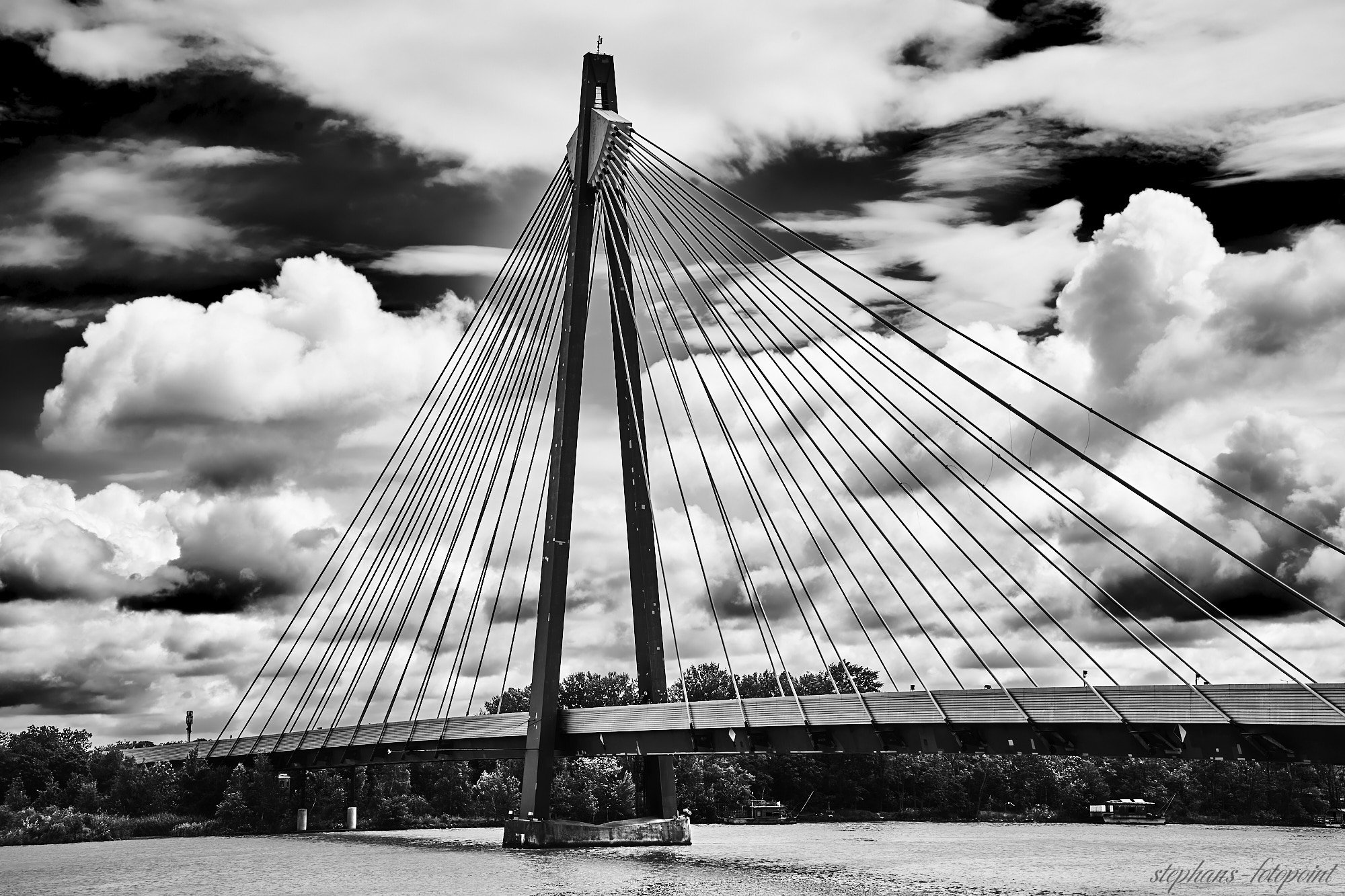 Donaustadtbrücke